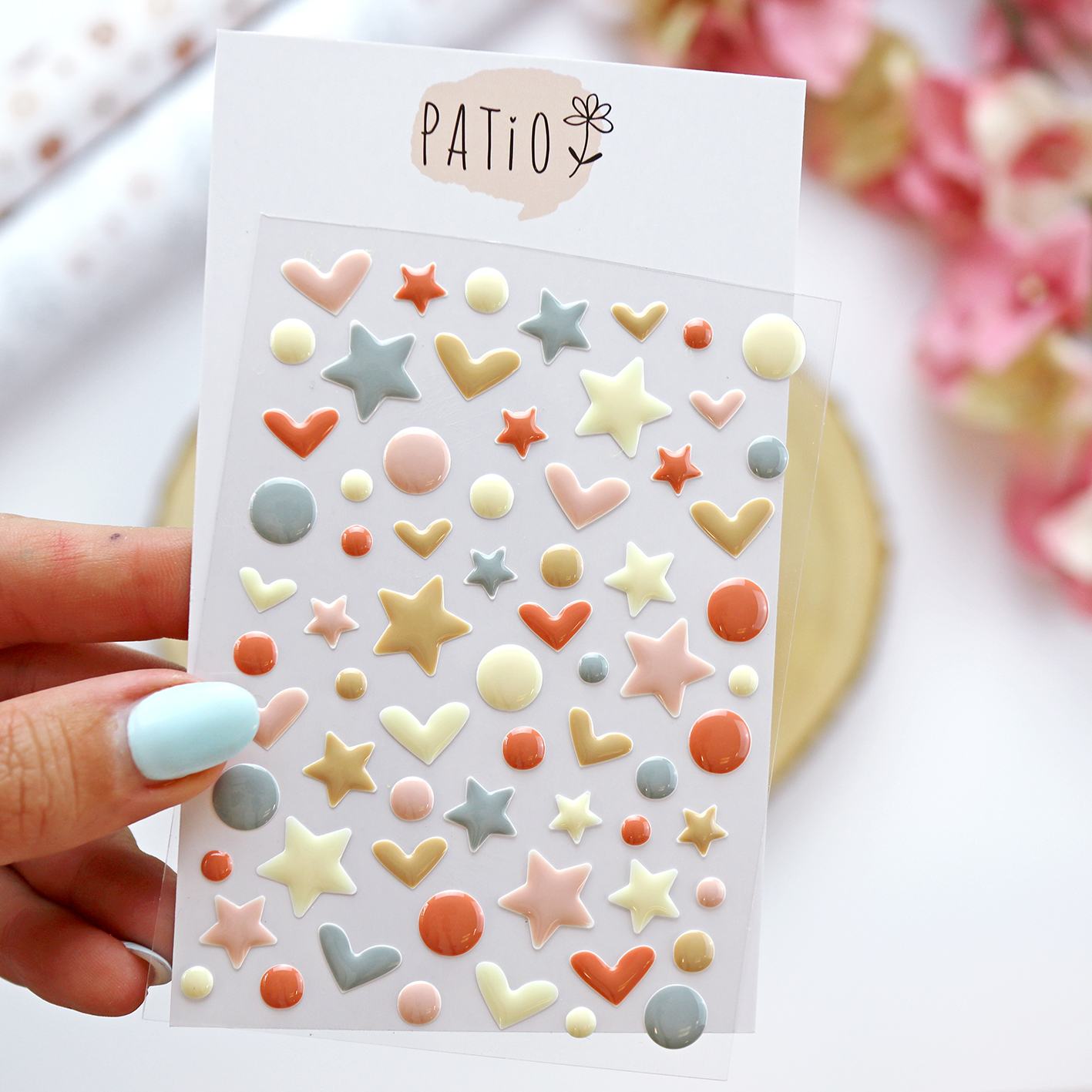 Ename Dots Patio